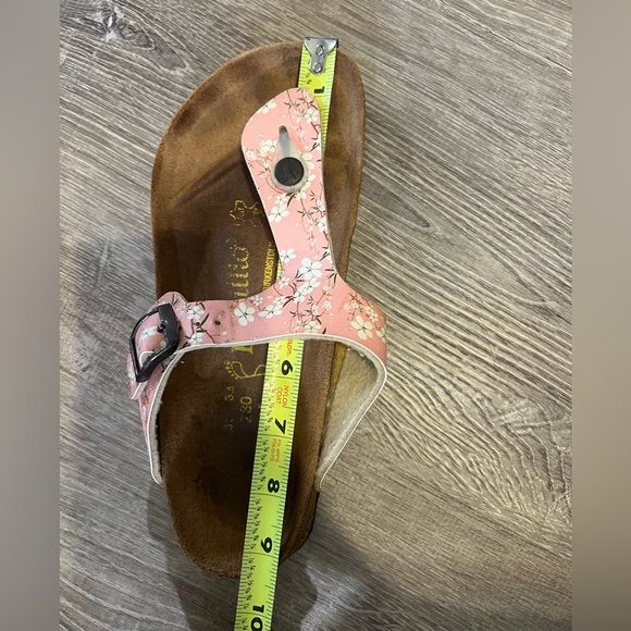 Papillio by Birkenstock Pink Floral Gizeh Sandals Size 5 - Picture 8 of 8